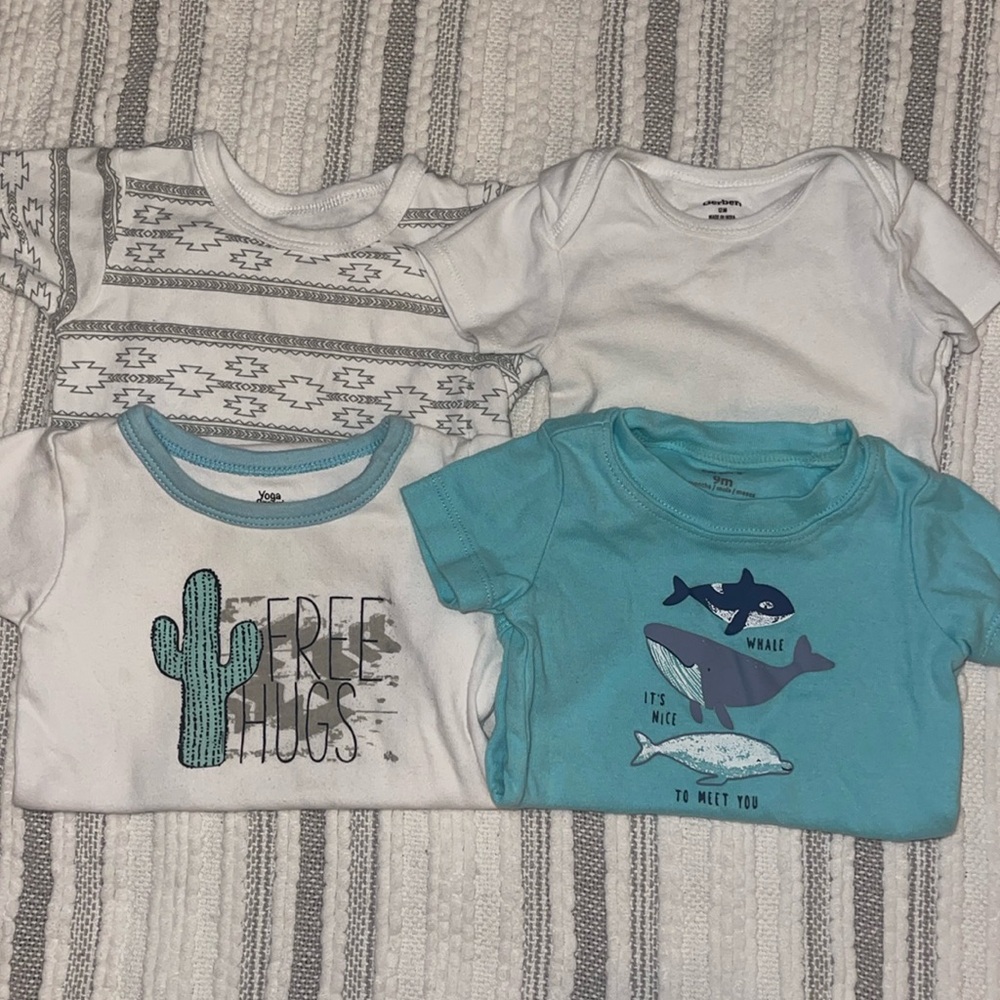 Onsie/bodysuit lot- gender neutral